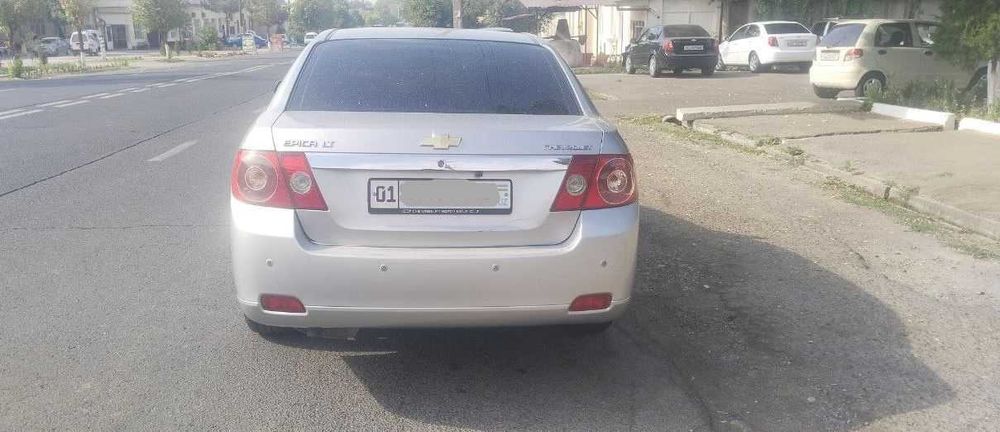 Epica sotiladi 2008 yil. 260ming km. Benzin. Holati yahshi.