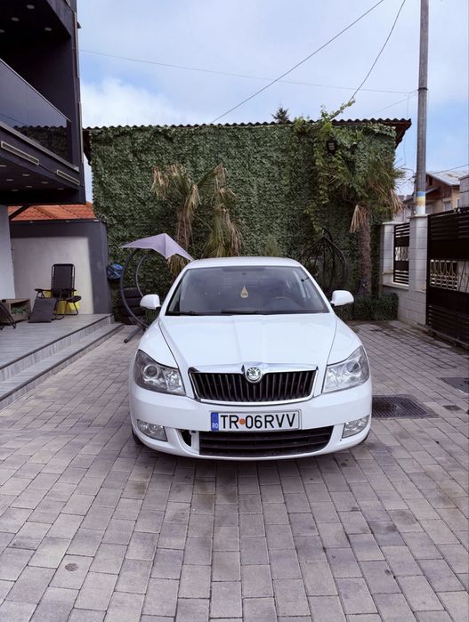 SKODA Octavia 2013 — imagine 3
