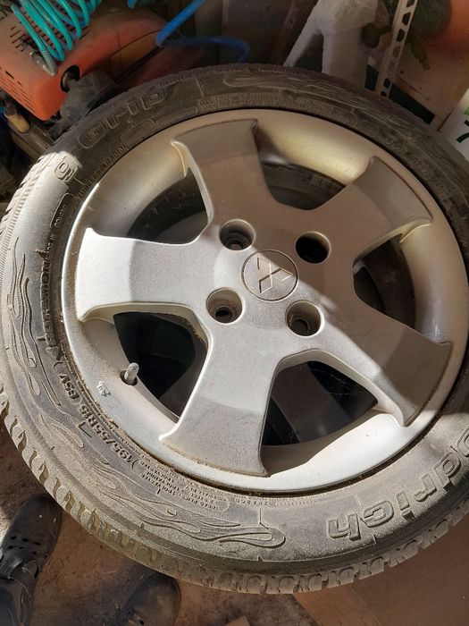 Джанти с гуми 15 4×114.3
