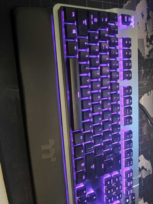 Клавиатура Thermaltake Argent K6 RGB
