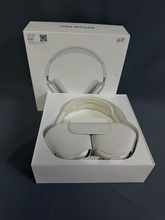 Air pods Max • baitimes 0.0.24