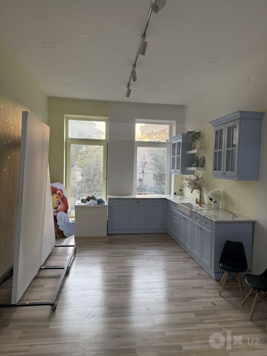 SOTILADI Tayyor foto studiya — 110 m²
