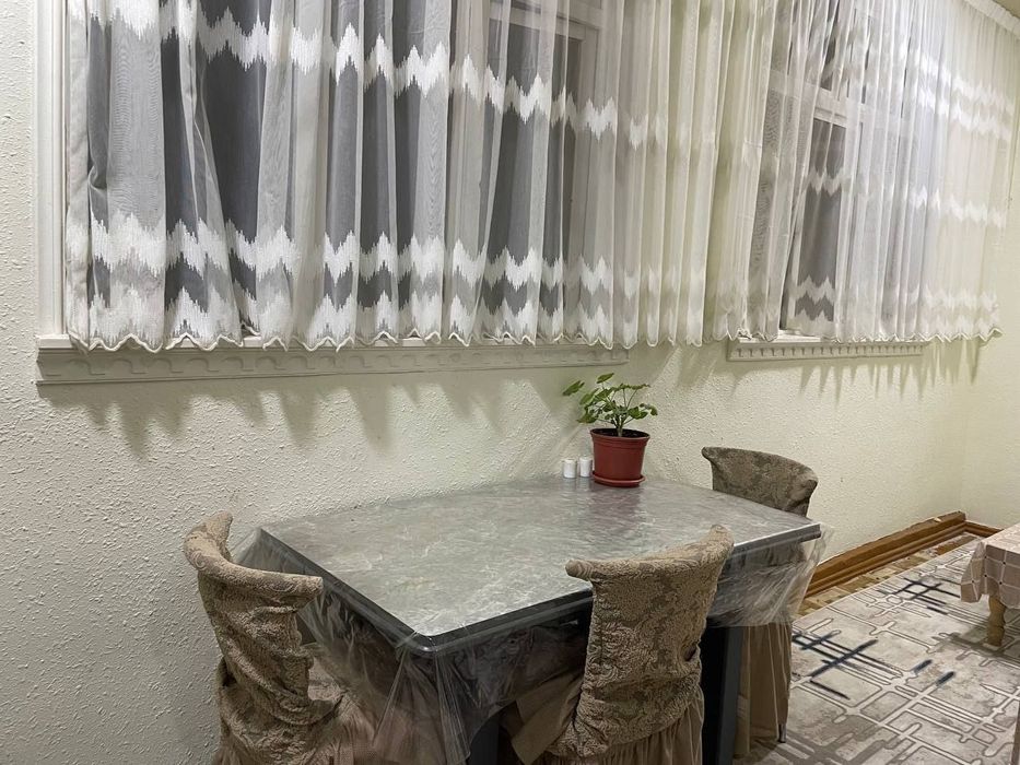 Ттз бозор 2 хона оилага берилади срочно