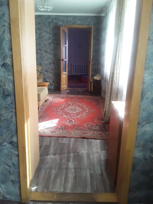 Продам 2 комн квартиру в центре