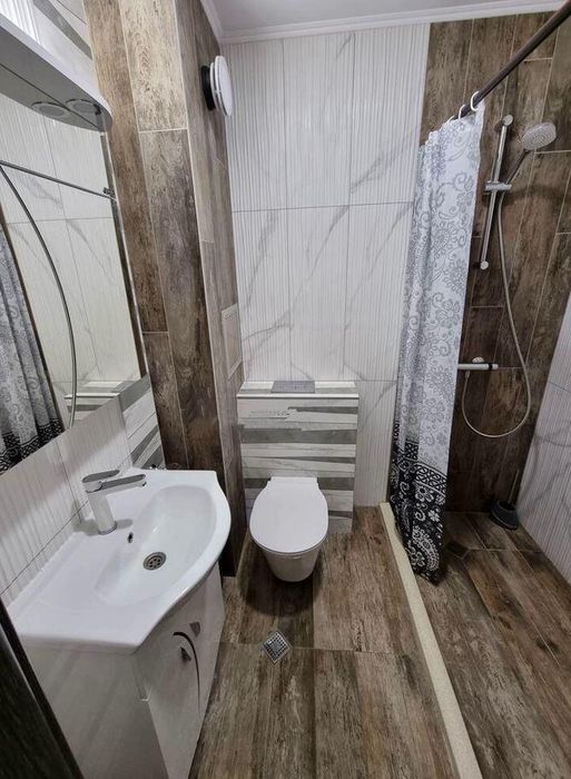 Дава се под наем Двустаен апартамент в Бургас, Сарафово - 65 кв.м за 535.5 € - Снимка #4