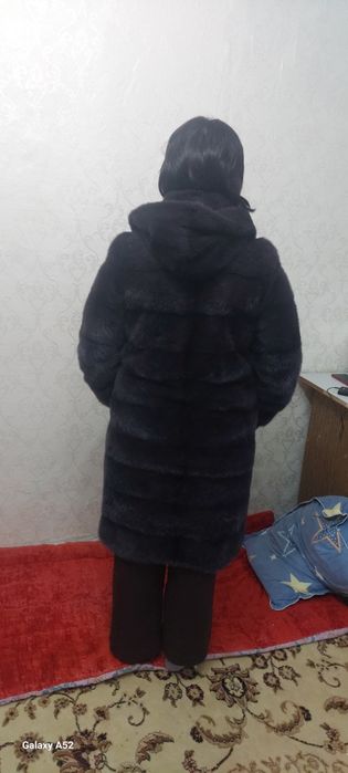 Продам шубу норковую