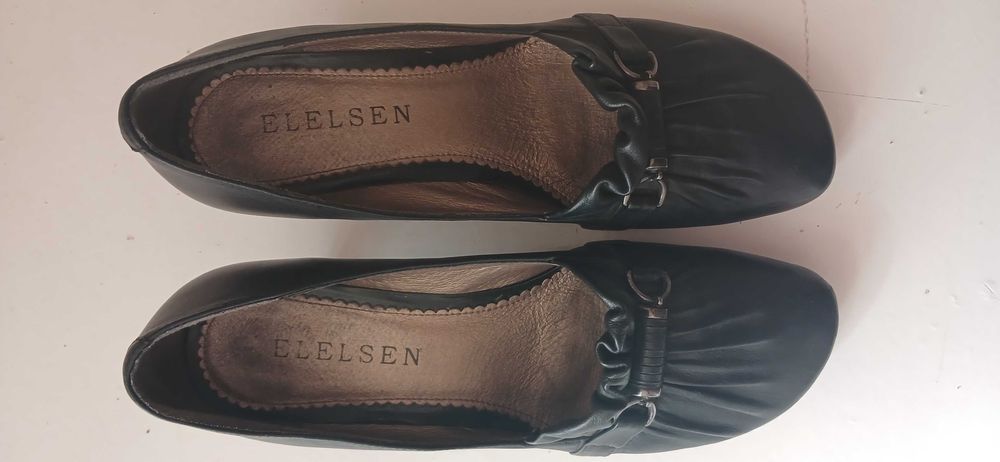 Шлепки тёплые новые41-42 размер, туфли новые и другая обувь