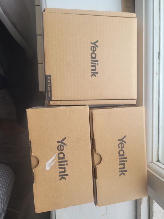 IP телефон YEALINK W52H Dect чёрный