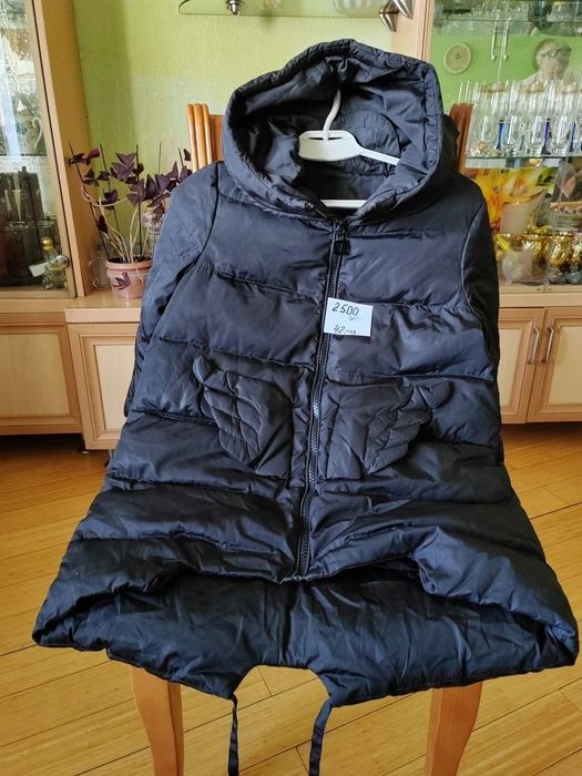 Продам куртки разные