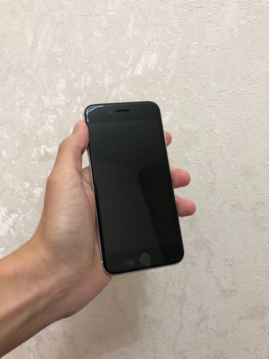 Iphone se 2020 /128gb 74akb