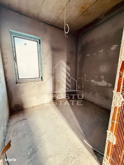 Casa insiruita cu 3 camere,2 bai,constructie noua,Giroc