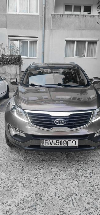 Vând KIA Sportage  2012