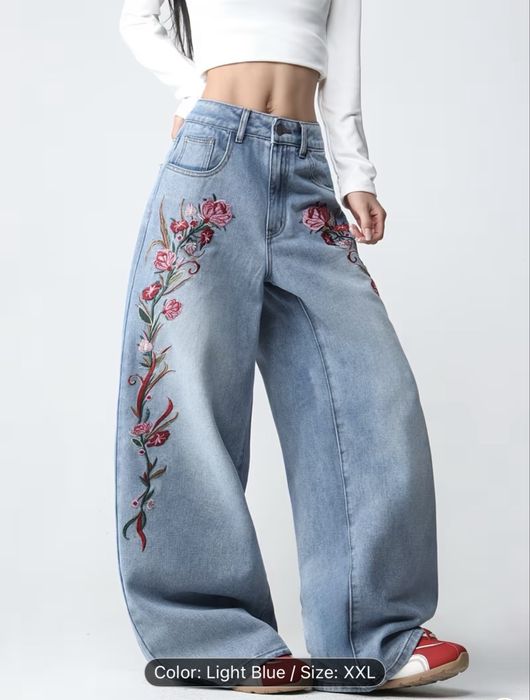 Нови дънки ХХЛ с бродерия