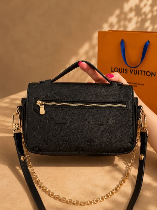 Geanta Louis Vuitton