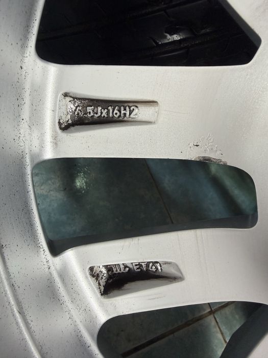Roti/ jante aliaj R16 originale VW Passat B8 B9 215/60/16 vara