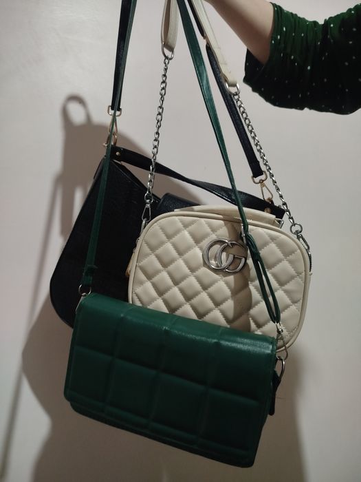 продаю сумки в отличном состоянии