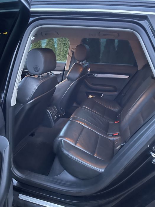 Vând Audi A6 C6 2005