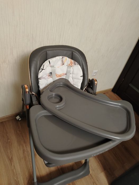 Стульчик для кормления Teknum