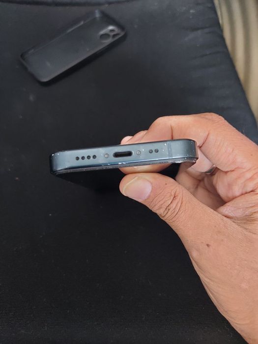 Продам iphone 13 mini 128gb