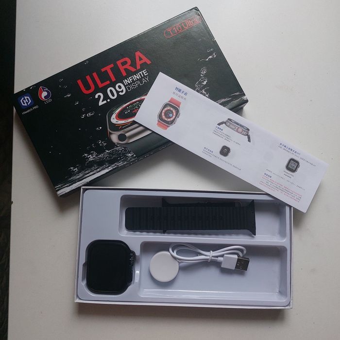 Часы со сменным ремешком