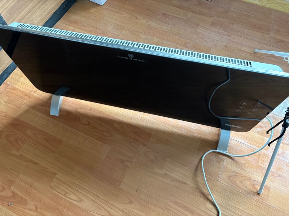 Електрическа печка с тъч панел за управление