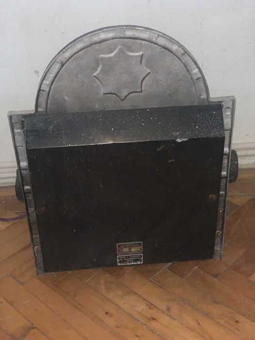 Semineu electric decor