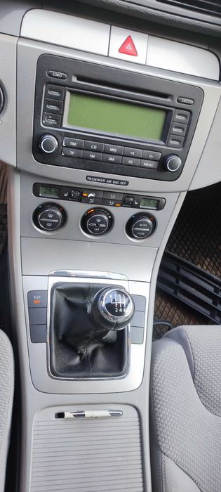 Dezmembrez vw volkswagen passat B6 sedan 2.0 tdi BMP cv man HDU LD5Q