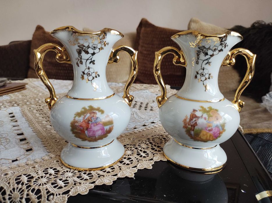 Комплект  винтидж 2бр Лимож вази, френски порцелан.