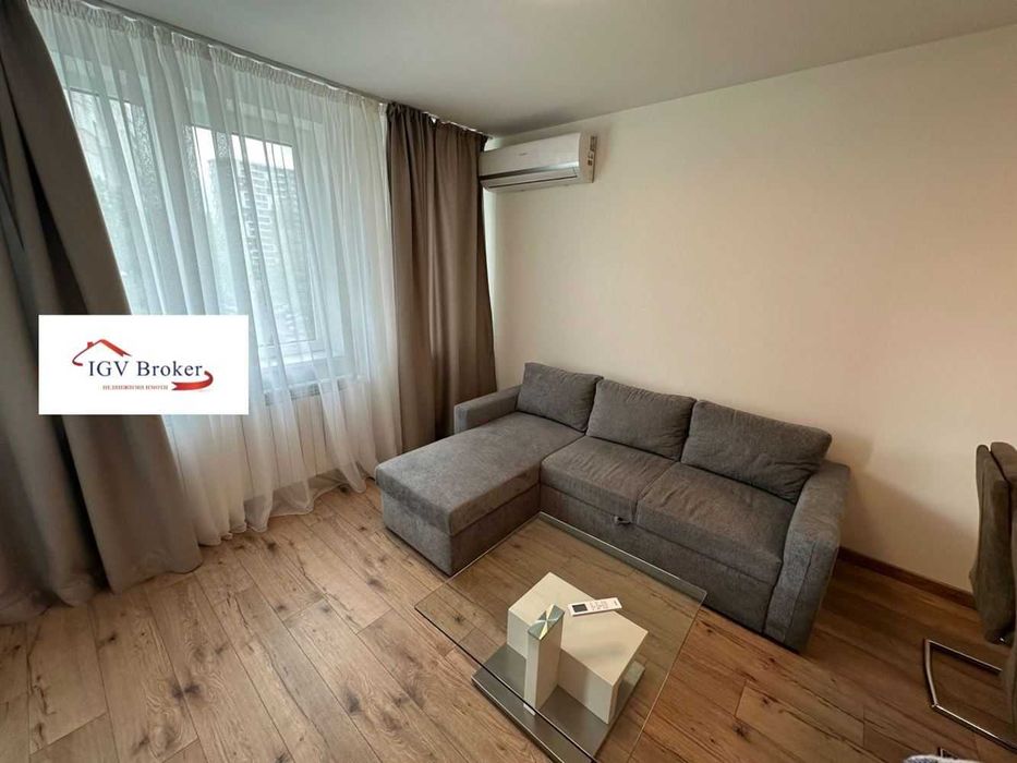 Дава се под наем Двустаен апартамент в София, Банишора - 56 кв.м за 698.19 € - Снимка #2