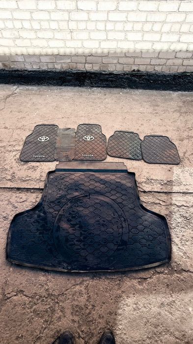 Полик для авто