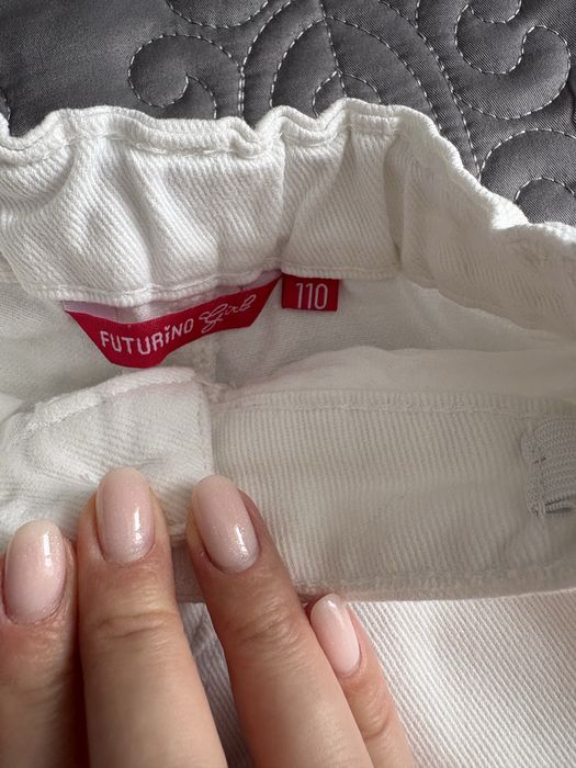 Пром белые джинсы на девочку!