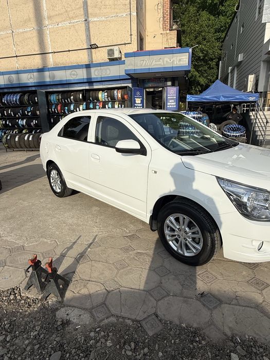 Cobalt oq 2024 ideal xolatda