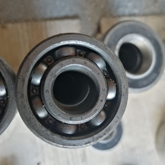 Продам подшипники