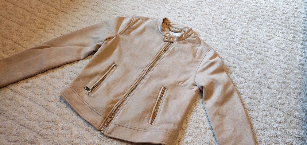 Jacheta imitatie piele intoarsa Sinsay, nou nouta