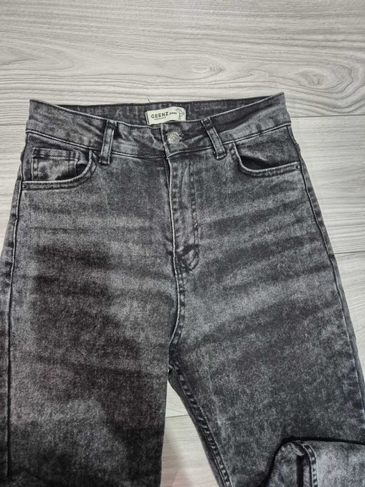 Blugi Trendyol negri