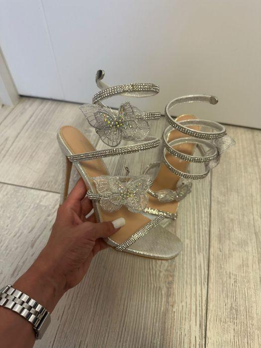 Официални обувки