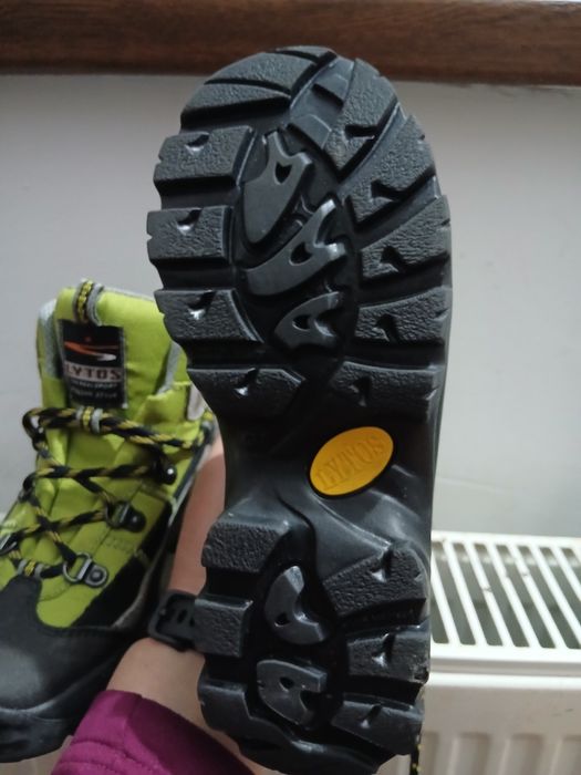 Bocanci drumetie mărimea 31