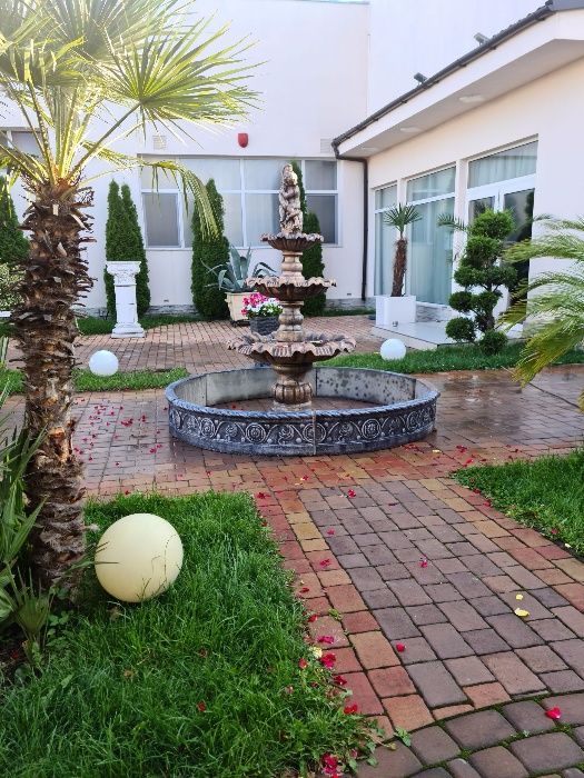 Fantana arteziana.F34.fantana beton,ornament gradina,fantana