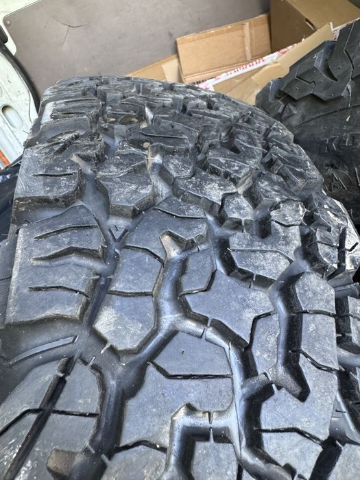 Anvelope 225 75 16  Bf Goodrich all terrain  KO2 offroad