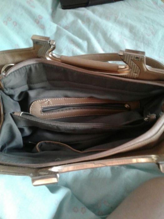 Сумки б/у  разные женские