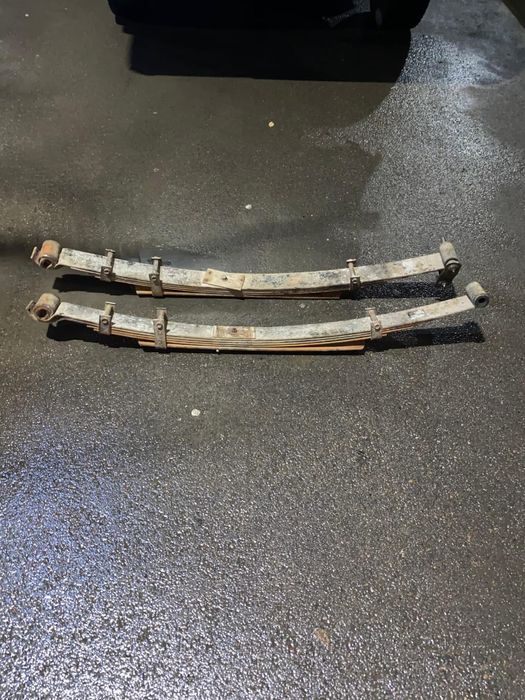 Митсубиси Л 200 Рессоры