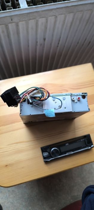JVC Радио за кола/CD рисийвър с флашка