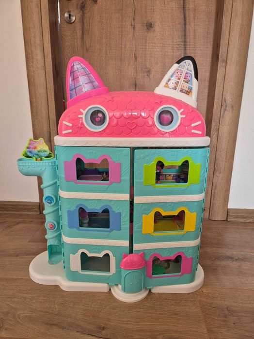Къща Gabby's dollhouse