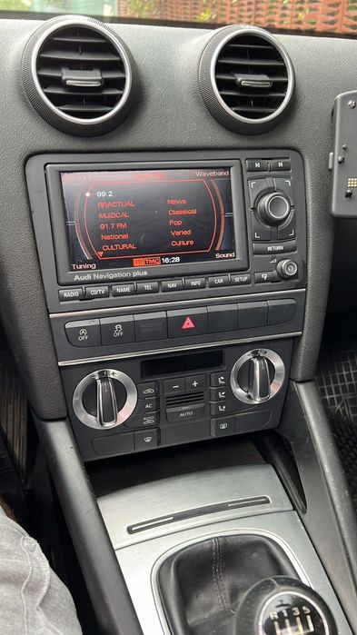 Audi A3 1,9 Tdi S line panoramic