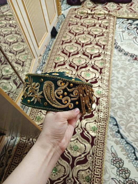 Kelinlik sarpo koʻylagi sotiladi.