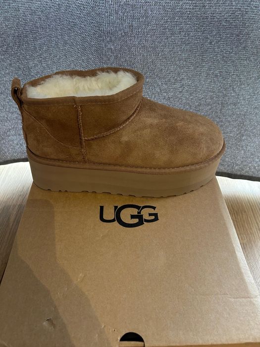 Ugg Classic Ultra Mini Platform Maro