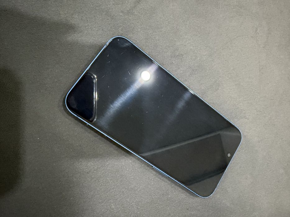 Продам Iphone 13, 256 гб.