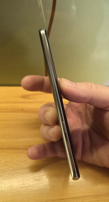 Продам Samsung S8