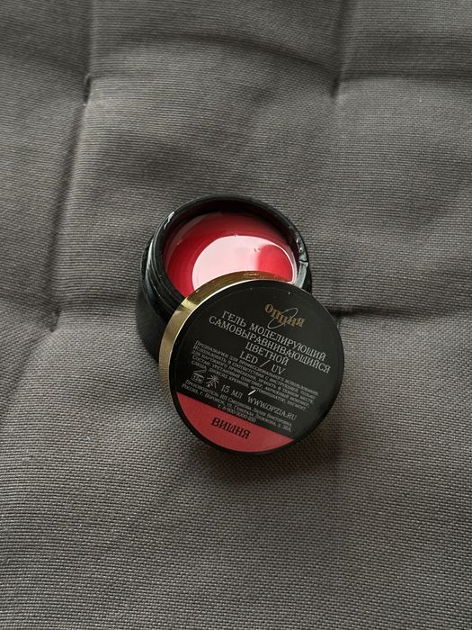 Гели для наращивания ногтей