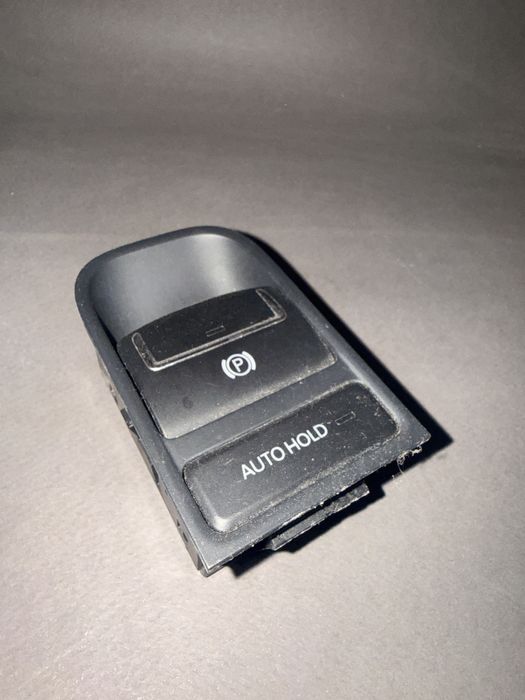 Бутон за ръчна спирачка VW Tiguan